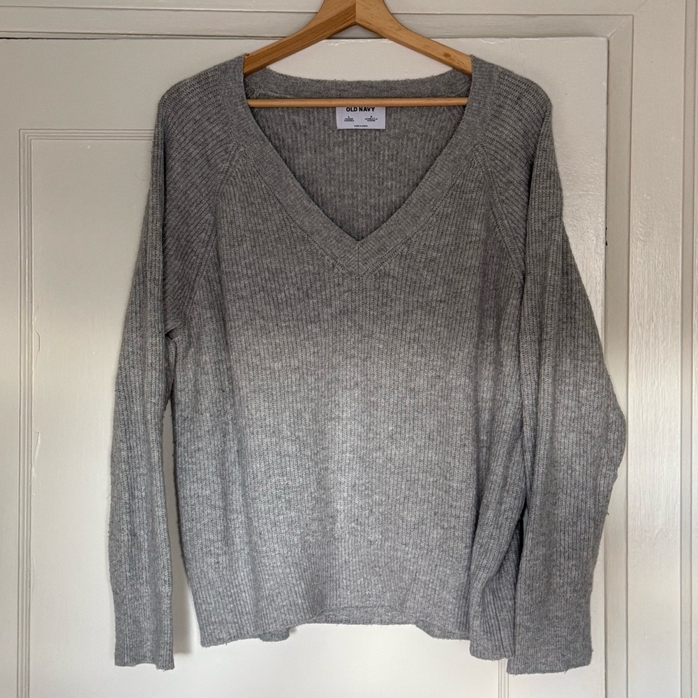 Old Navy Heather Gray V-Neck Sweater